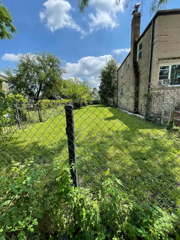 7221 S Sangamon Street, Chicago, IL 60621