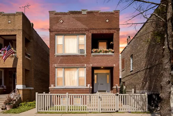4204 S Maplewood Avenue, Chicago, IL 60632