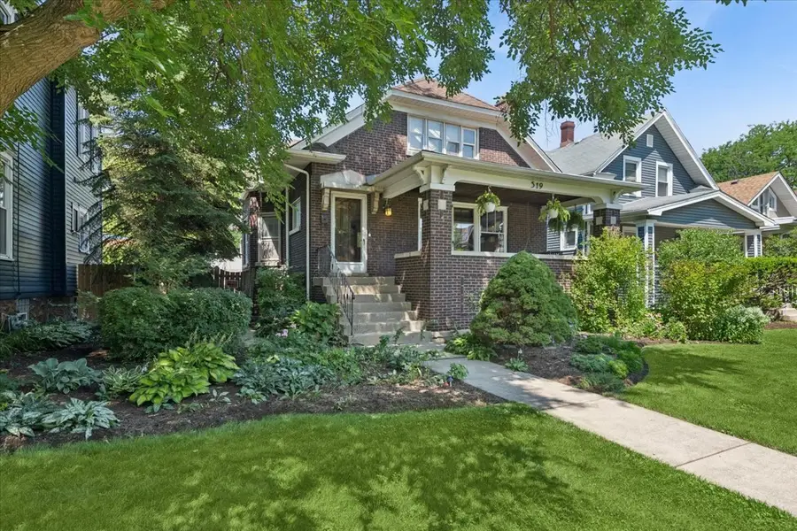 519 N Taylor Avenue, Oak Park, IL 60302 - #2