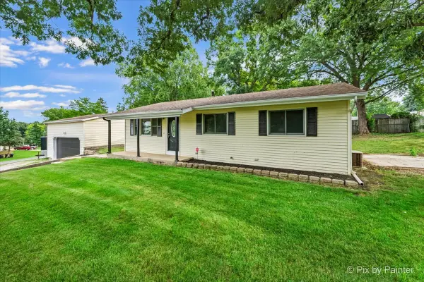 911 W Florence Street, McHenry, IL 60051