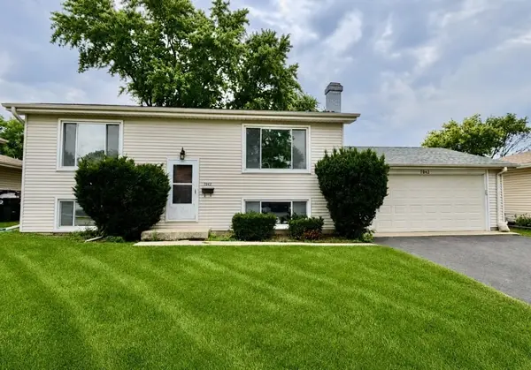 7043 Hemlock Street, Hanover Park, IL 60133