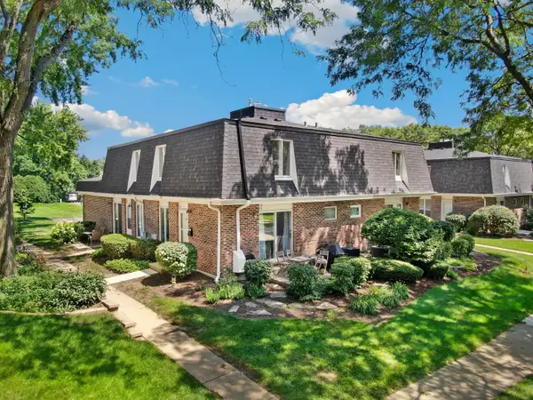 415 Sunnybrook Lane, Wheaton, IL 60187