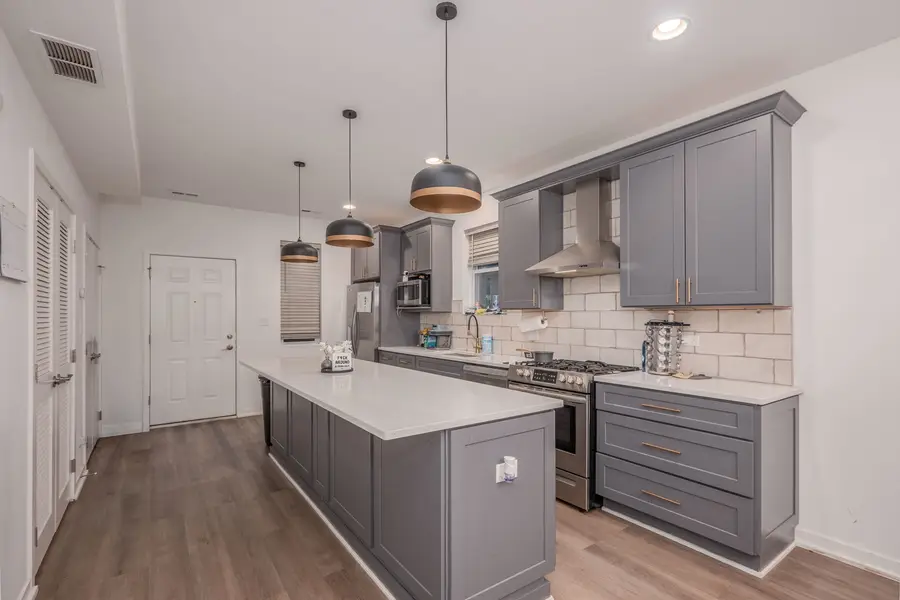 6552 S Evans Avenue, Chicago, IL 60637 - #3