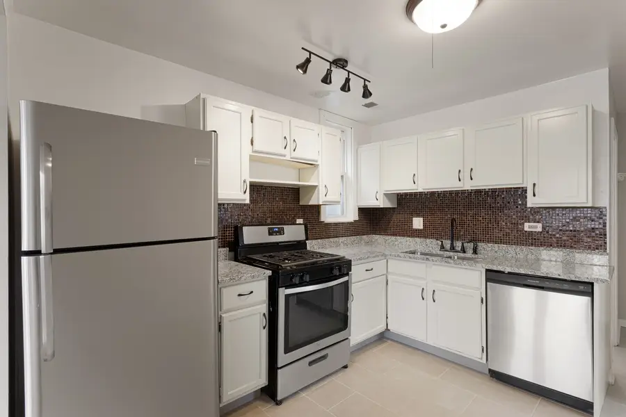 3707 W Mclean Avenue, Chicago, IL 60647 - #2