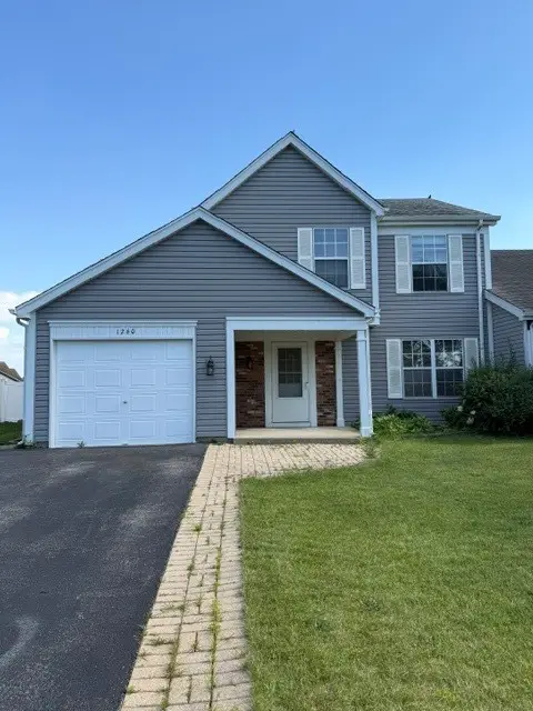 1260 Trinity Drive, Carol Stream, IL 60188