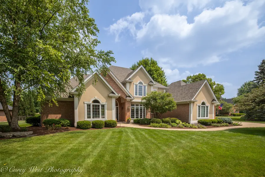 4N843 W Woods Drive, Saint Charles, IL 60175 - #2