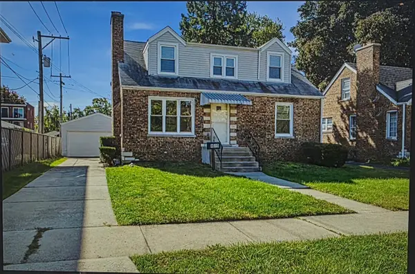 4015 W 105th Street, Oak Lawn, IL 60453