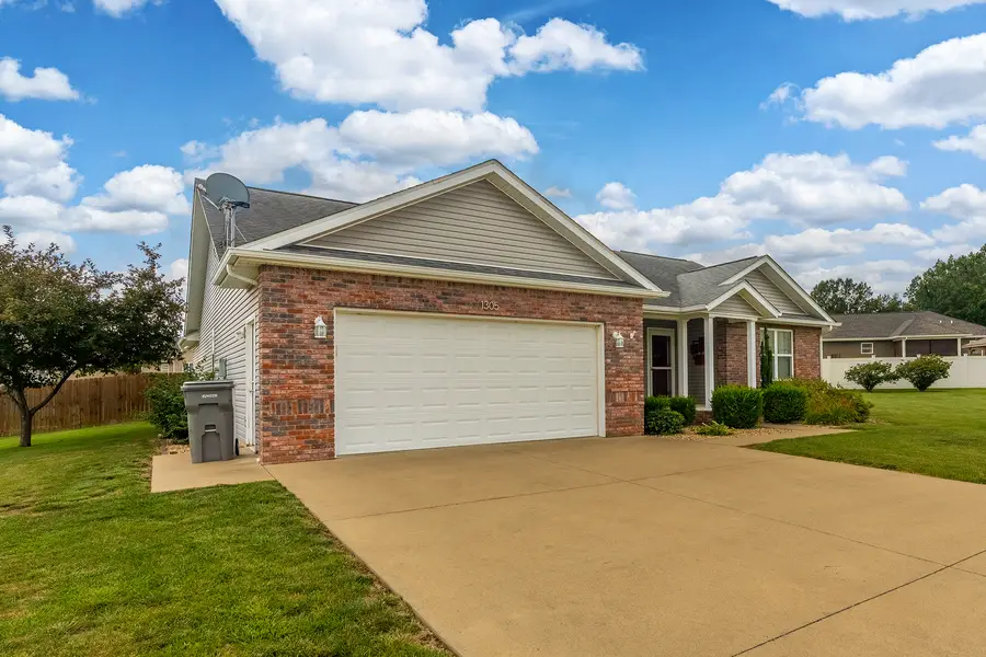 1305 Hillside Court, Carterville, IL 62918 - #3