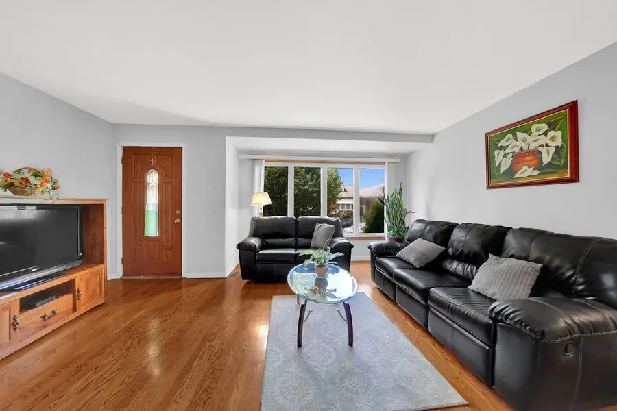 5639 S Christiana Avenue, Chicago, IL 60629 - #2