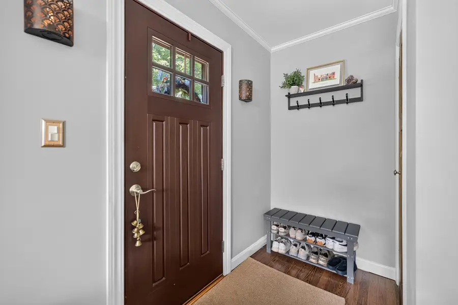 221 N Chester Avenue, Park Ridge, IL 60068 - #3