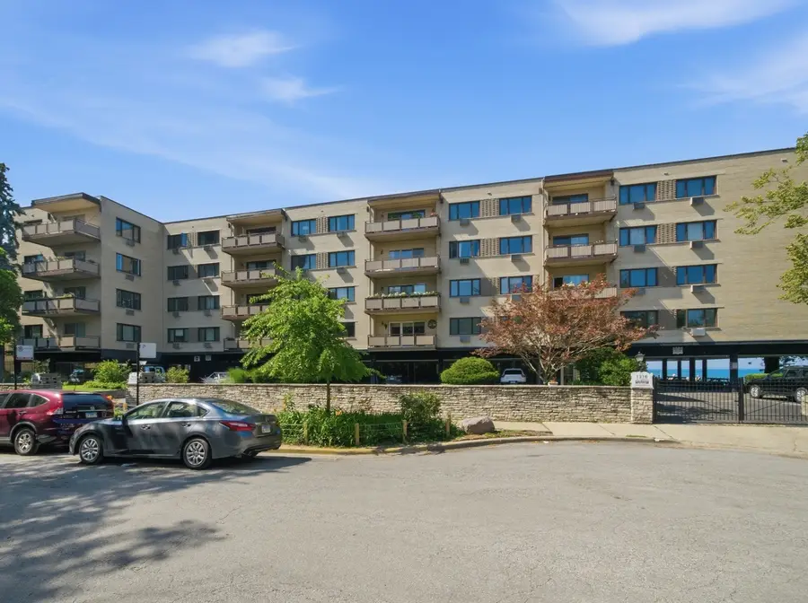 1316 W Fargo Avenue #403, Chicago, IL 60626 - #3