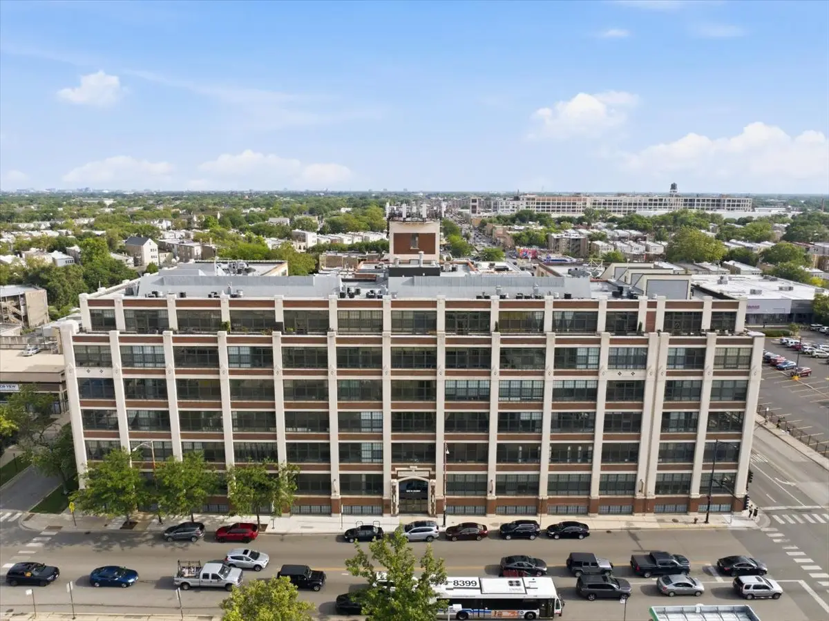 3963 W Belmont Avenue #211, Chicago, IL 60618 - #1