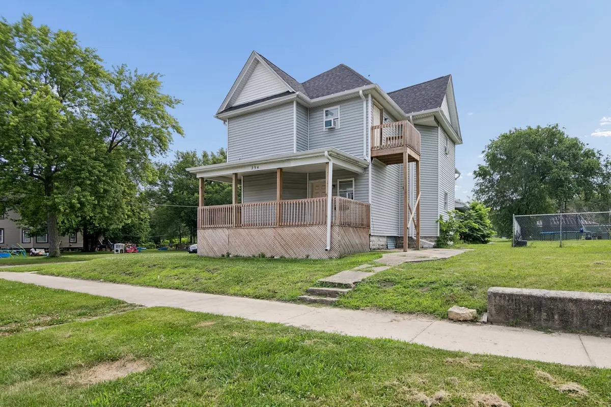 294 N Greenwood Avenue, Kankakee, IL 60901 - #1