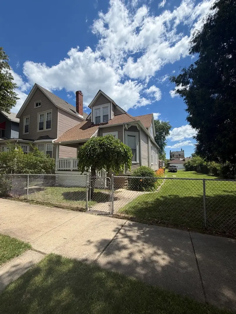 7629 S Dante Avenue, Chicago, IL 60619 - #1