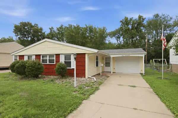 1174 46th Avenue, East Moline, IL 61244