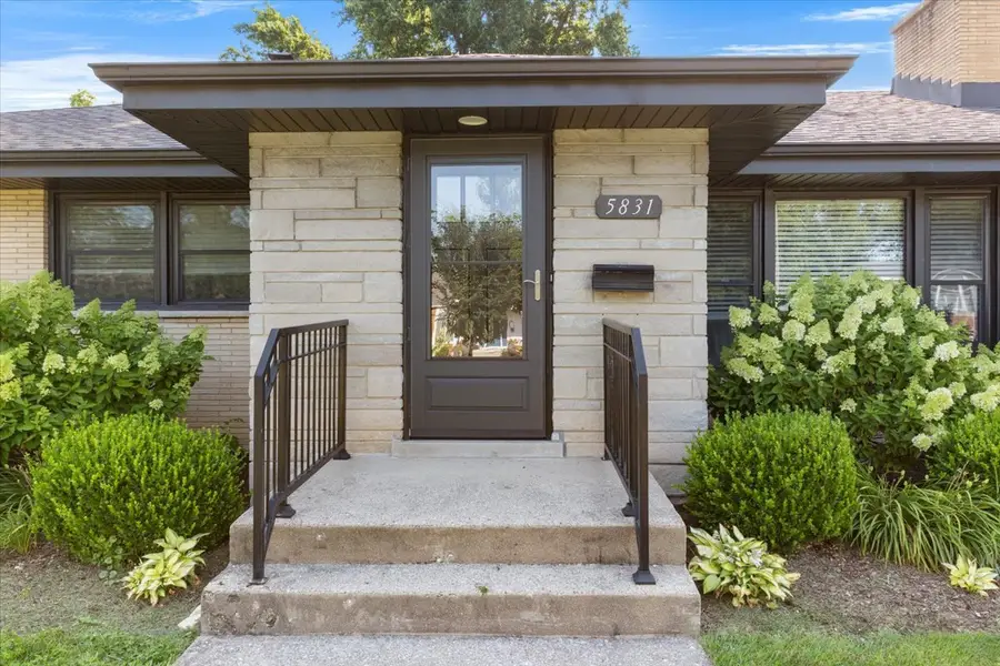 5831 Washington Street, Downers Grove, IL 60516 - #2