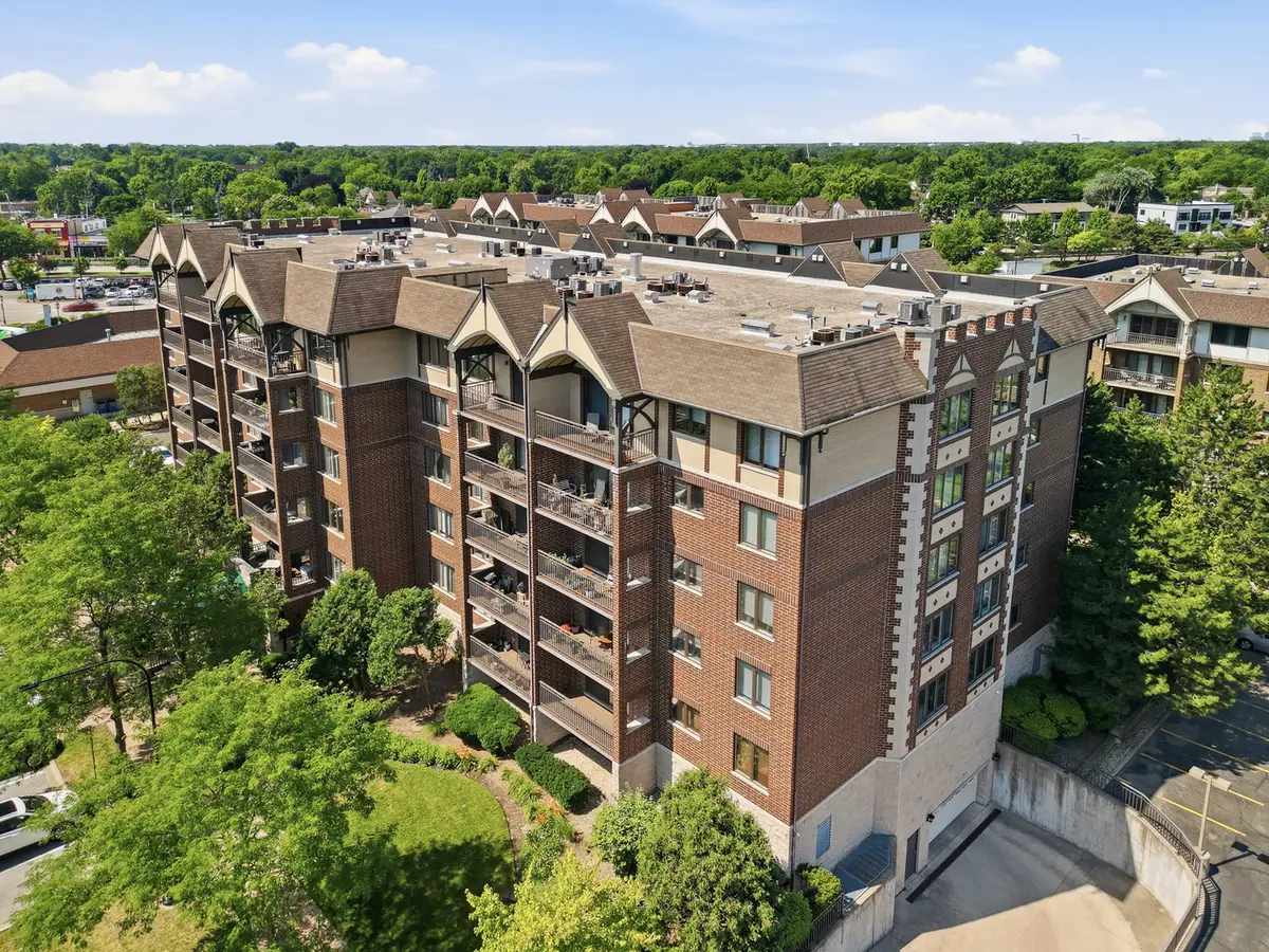 10 S Wille Street #209, Mount Prospect, IL 60056 - #1