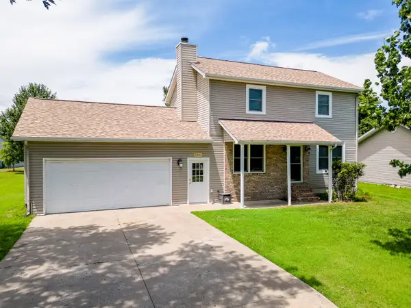 5862 Winterset Drive, Carterville, IL 62918