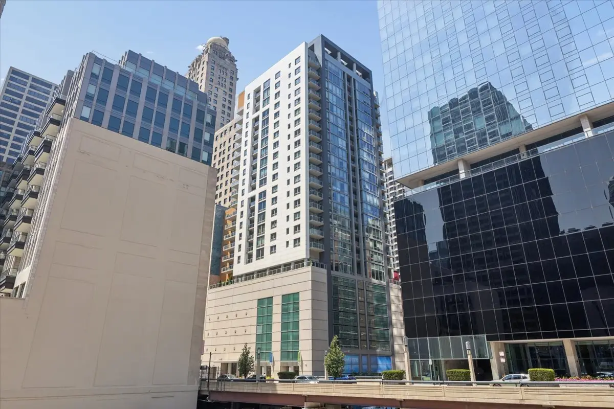 160 E Illinois Street #2104, Chicago, IL 60611 - #1