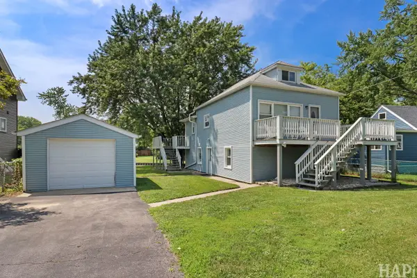 42066 N Lotus Avenue, Antioch, IL 60002