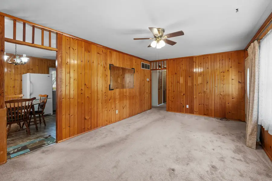 3533 10th Street, East Moline, IL 61244 - #3