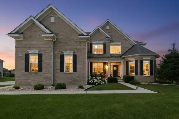 2617 Barker Drive, Batavia, IL 60510