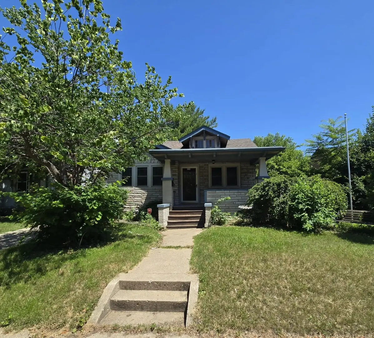 534 Saint Louis Avenue, Rockford, IL 61104 - #1