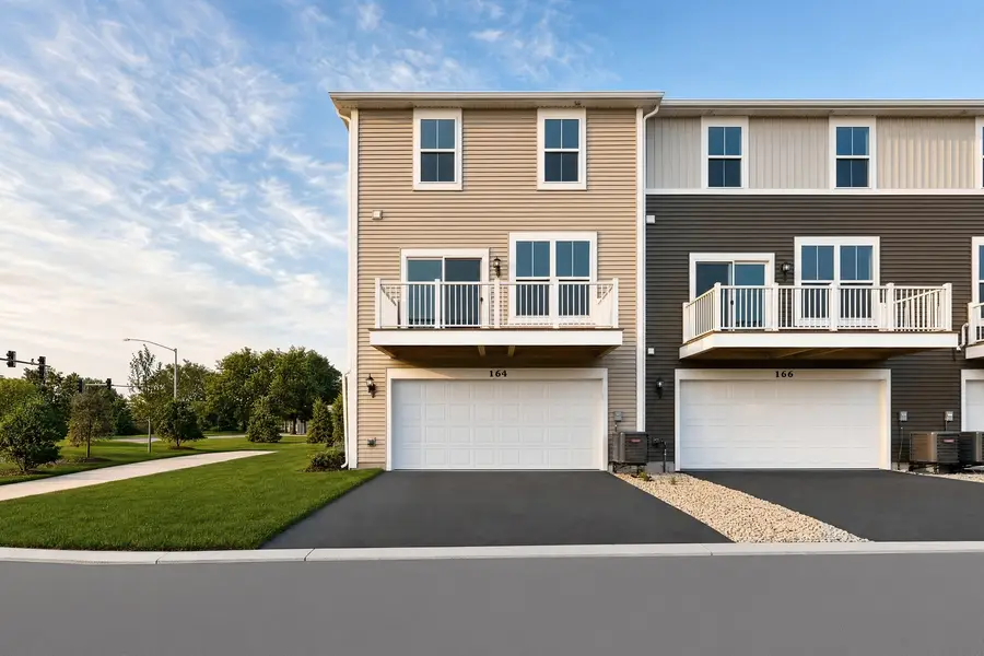 164 E Berkshire Drive, Crystal Lake, IL 60014 - #2