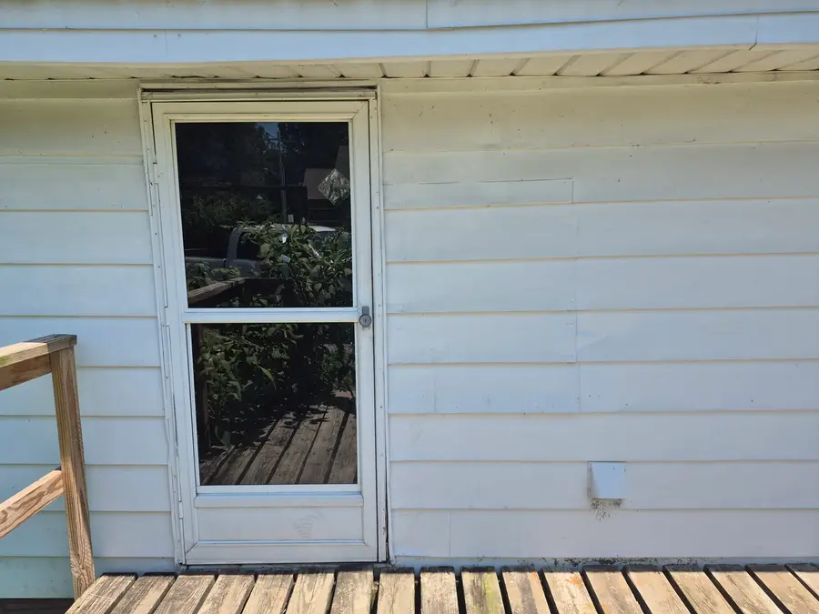 1117 Garfield Street, Eldorado, IL 62930 - #3