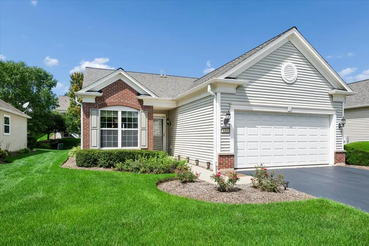 3304 Comstock Court, Mundelein, IL 60060 - #1