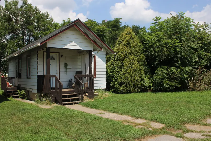 339 12th Street, East Moline, IL 61244 - #2