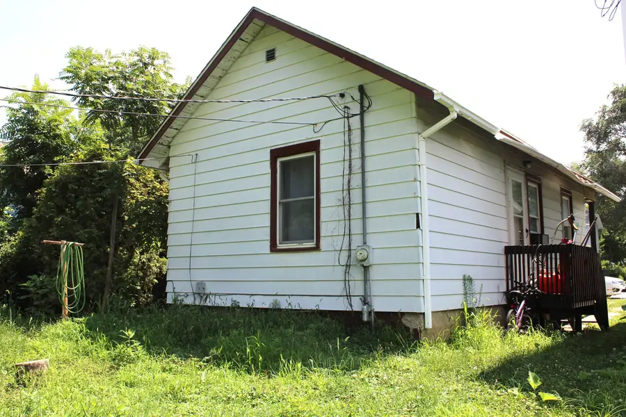 339 12th Street, East Moline, IL 61244 - #3