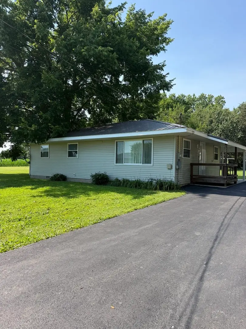230 W Central Street, Atwood, IL 61913 - #1