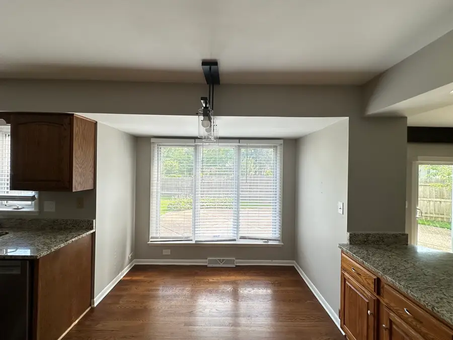 508 W Golf Road, Libertyville, IL 60048 - #3
