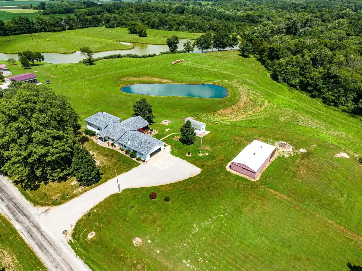4022 Landmark Road, Iuka, IL 62849 - #1