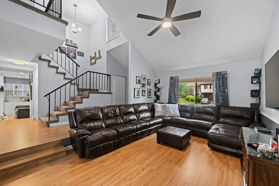 209 Alpine Drive, Vernon Hills, IL 60061 - #2