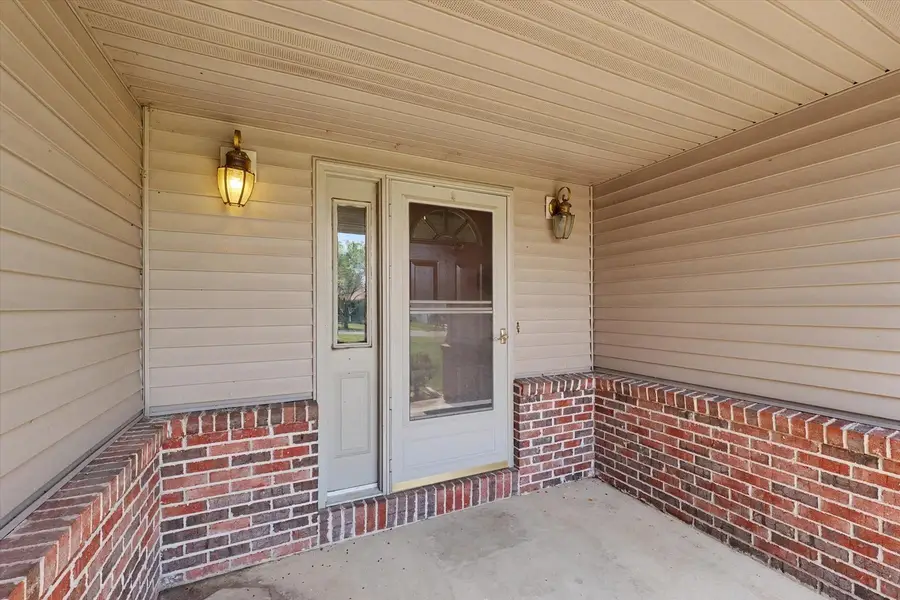 808 E Marshall Street, Tolono, IL 61880 - #3