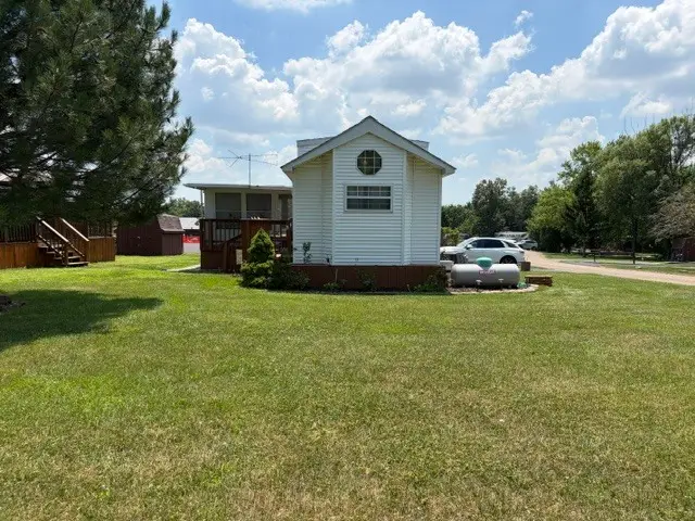 2795 E 28th Lot 396 Road, Seneca, IL 61360 - #3