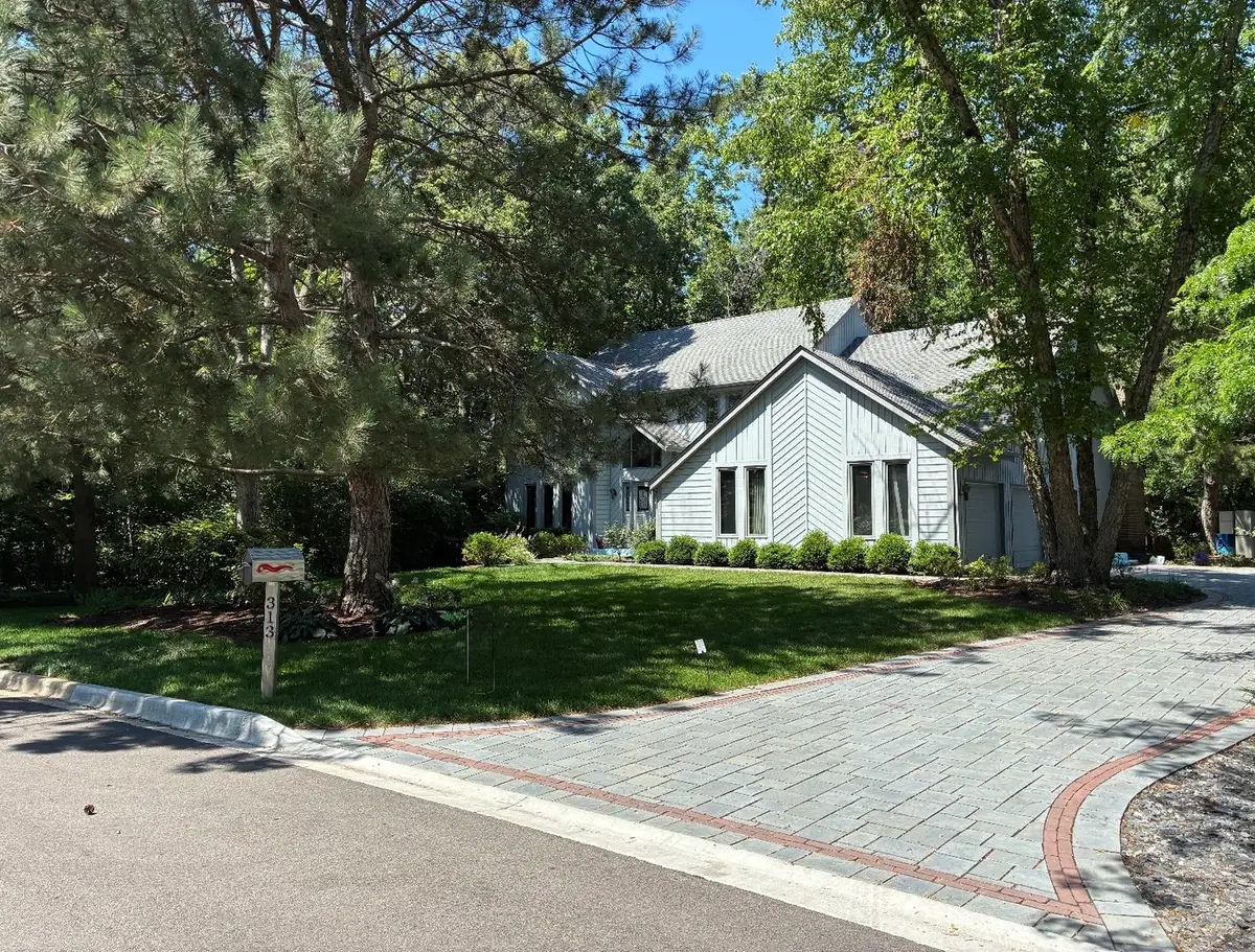 313 Whitmore Lane, Lake Forest, IL 60045 - #1