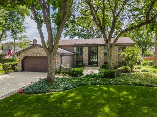 245 Montclare Lane, Wood Dale, IL 60191