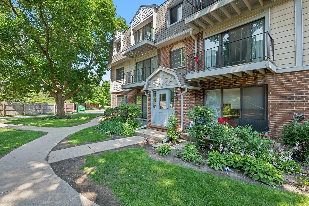 3256 Sanders Road #4E, Northbrook, IL 60062 - #1