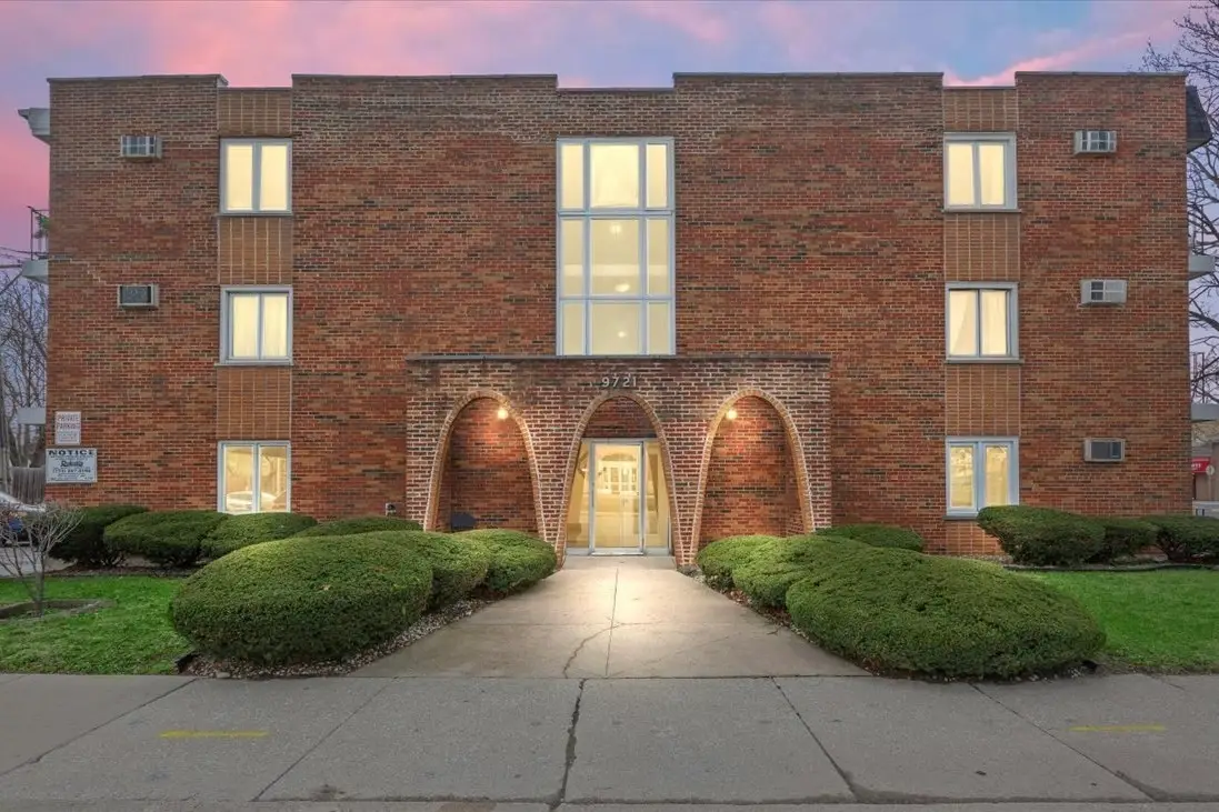9721 S Cicero Avenue #3C, Oak Lawn, IL 60453 - #1
