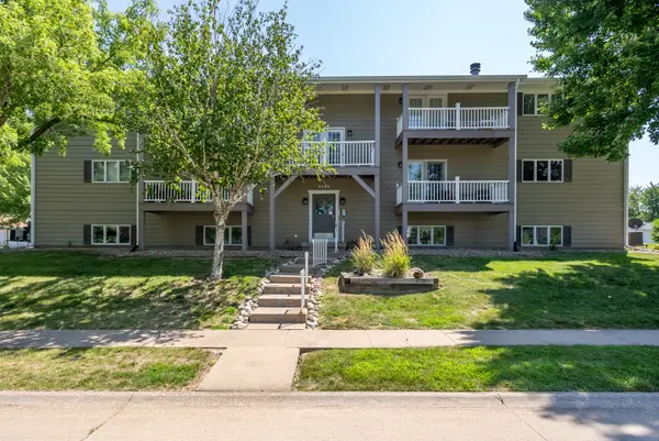 4125 31st Street #3-C, Bettendorf, IA 52722