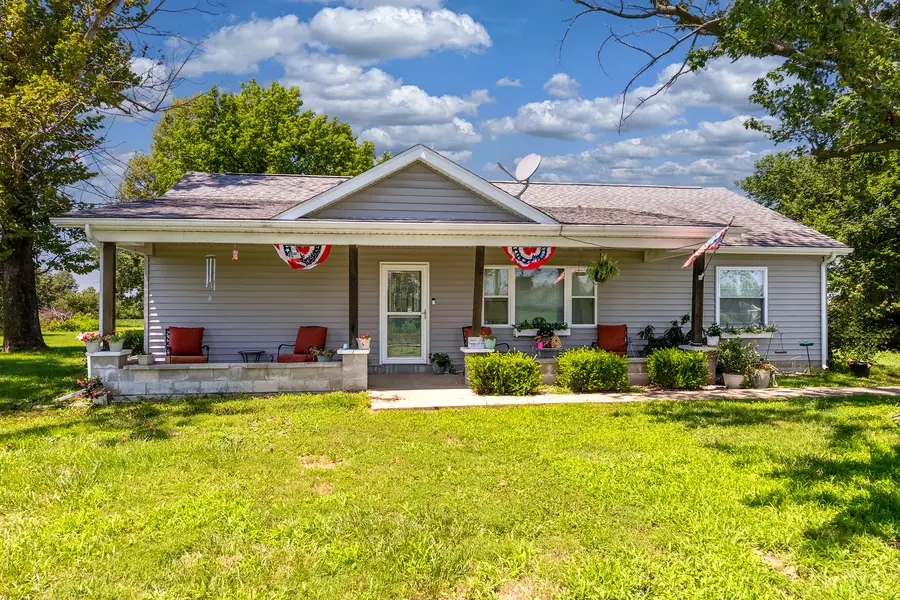 7701 Green Meadow Road, Thompsonville, IL 62890 - #2
