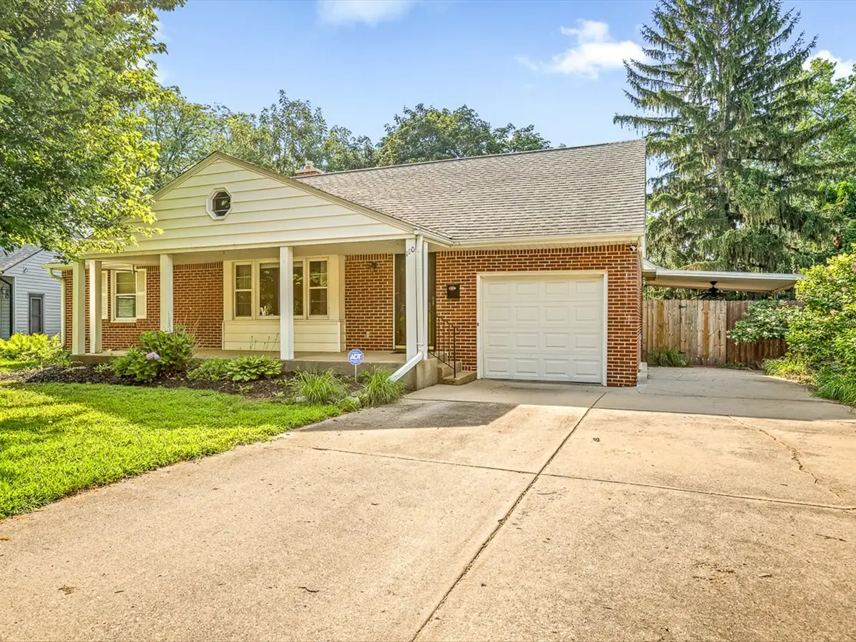 110 S Calvin Park Boulevard, Rockford, IL 61108 - #1