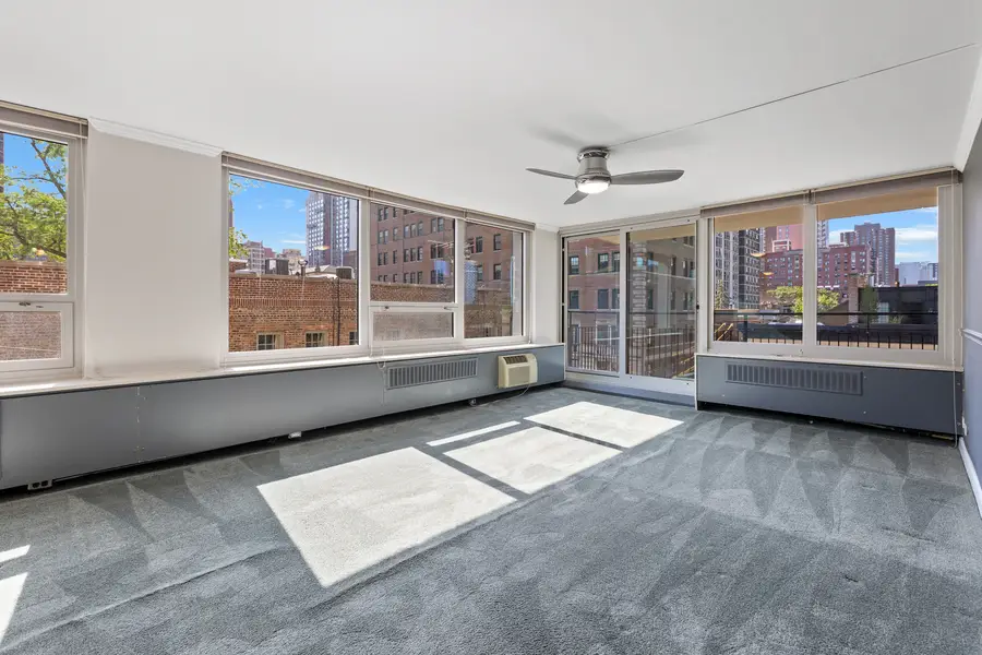 88 W Schiller Street #402, Chicago, IL 60610 - #3