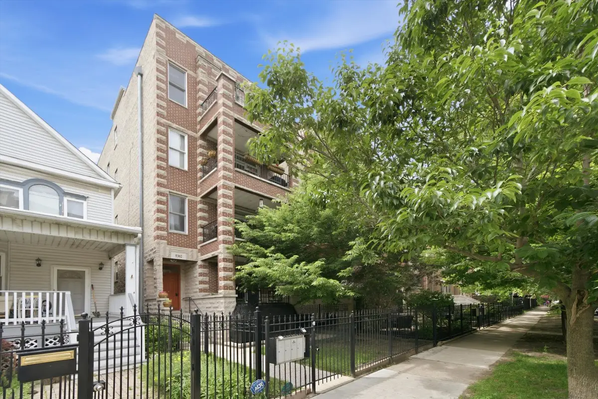 5302 N Winthrop Avenue #4, Chicago, IL 60640 - #1