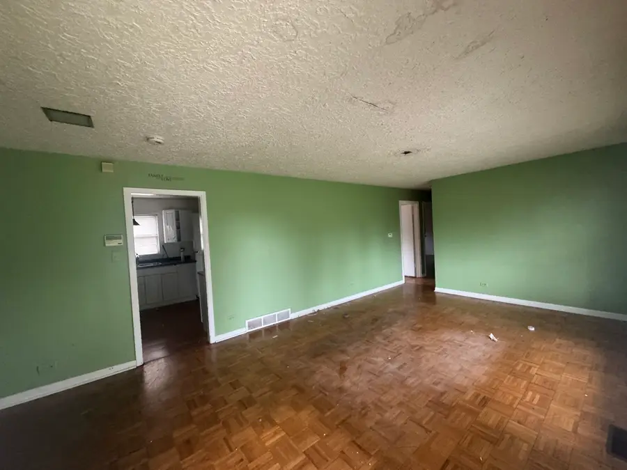 2N236 Amy Avenue, Glen Ellyn, IL 60137 - #2