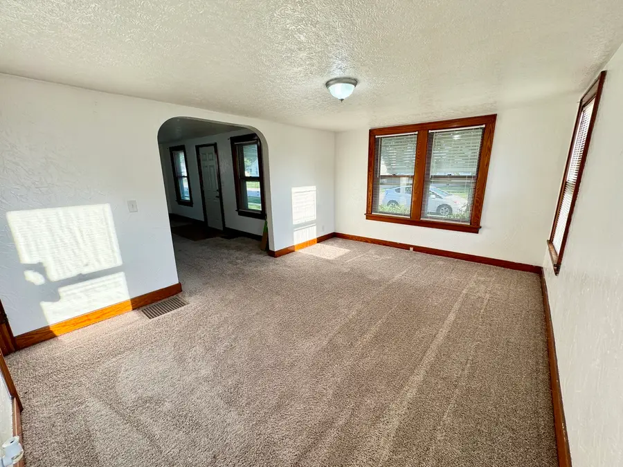 549 E Orange Street, Geneseo, IL 61254 - #3