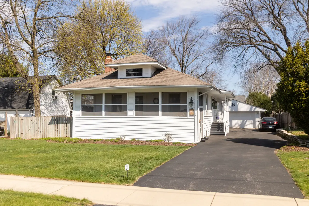 219 W Oak Avenue, Wheaton, IL 60187 - #1